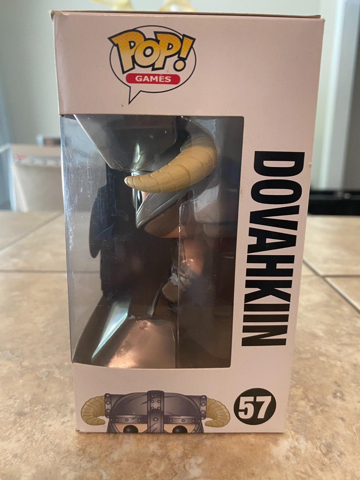 Funko POP Games Elder Scrolls V Dovahkiin #57 Skyrim Vaulted w Soft Protector