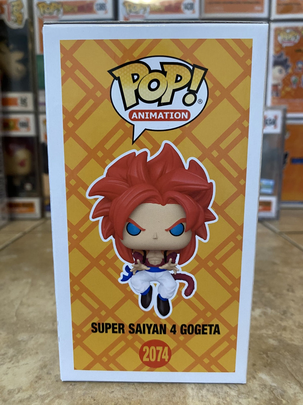 Funko Pop! Dragon Ball Z #2074 Super Saiyan 4 Gogeta w Protector