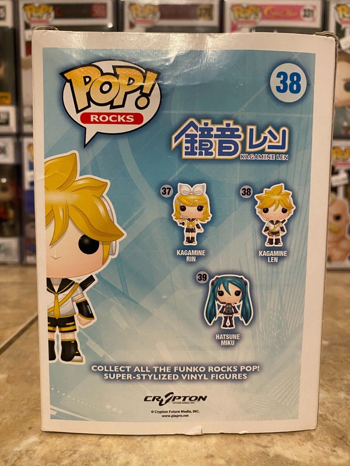 Funko Pop Rocks Vocaloid Kagamine Len #38 With Slight Screen/Box Damage