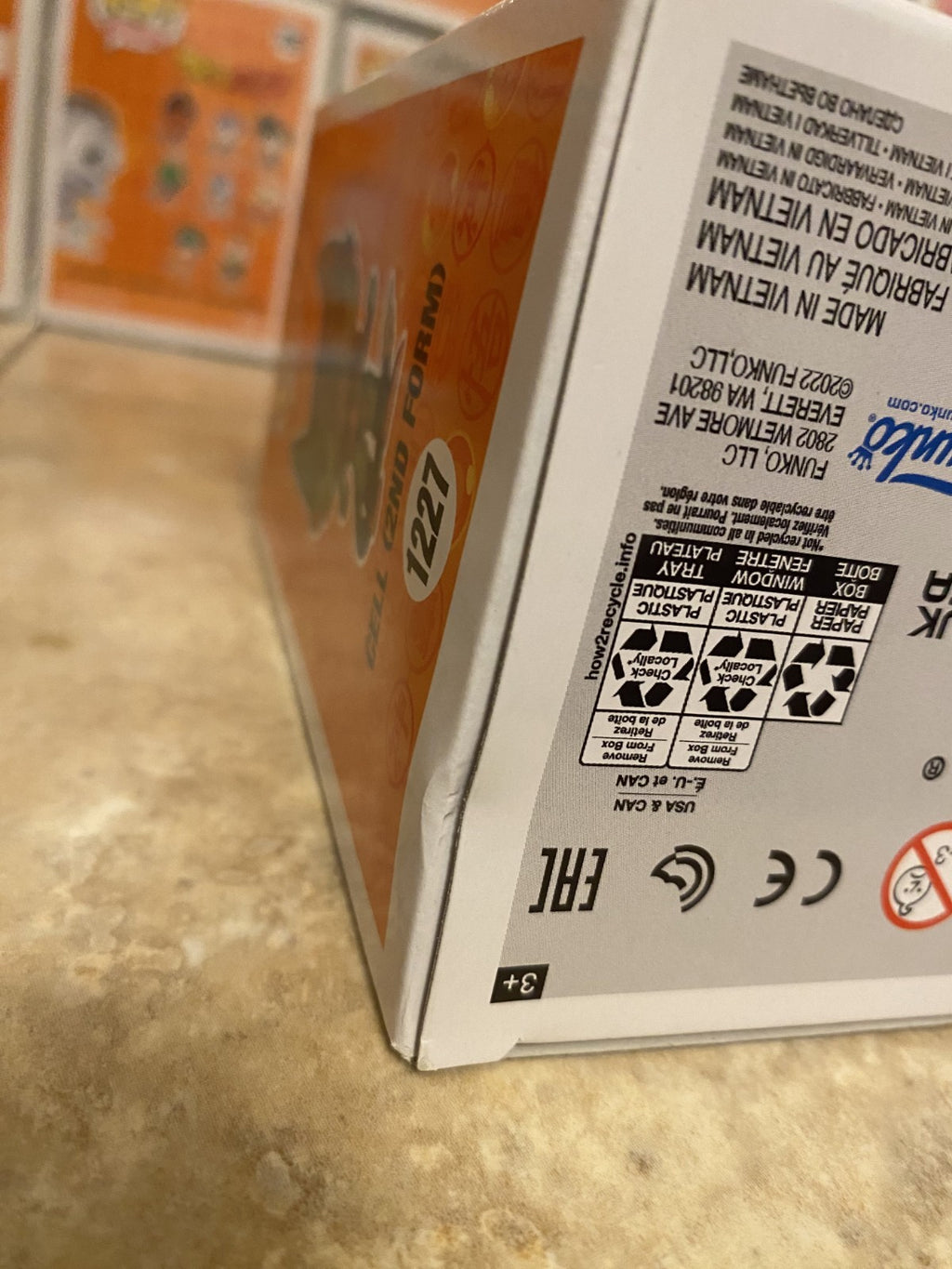 Funko Pop! Animation: Dragon Ball Z #1227 Cell (2nd Form) w Protector