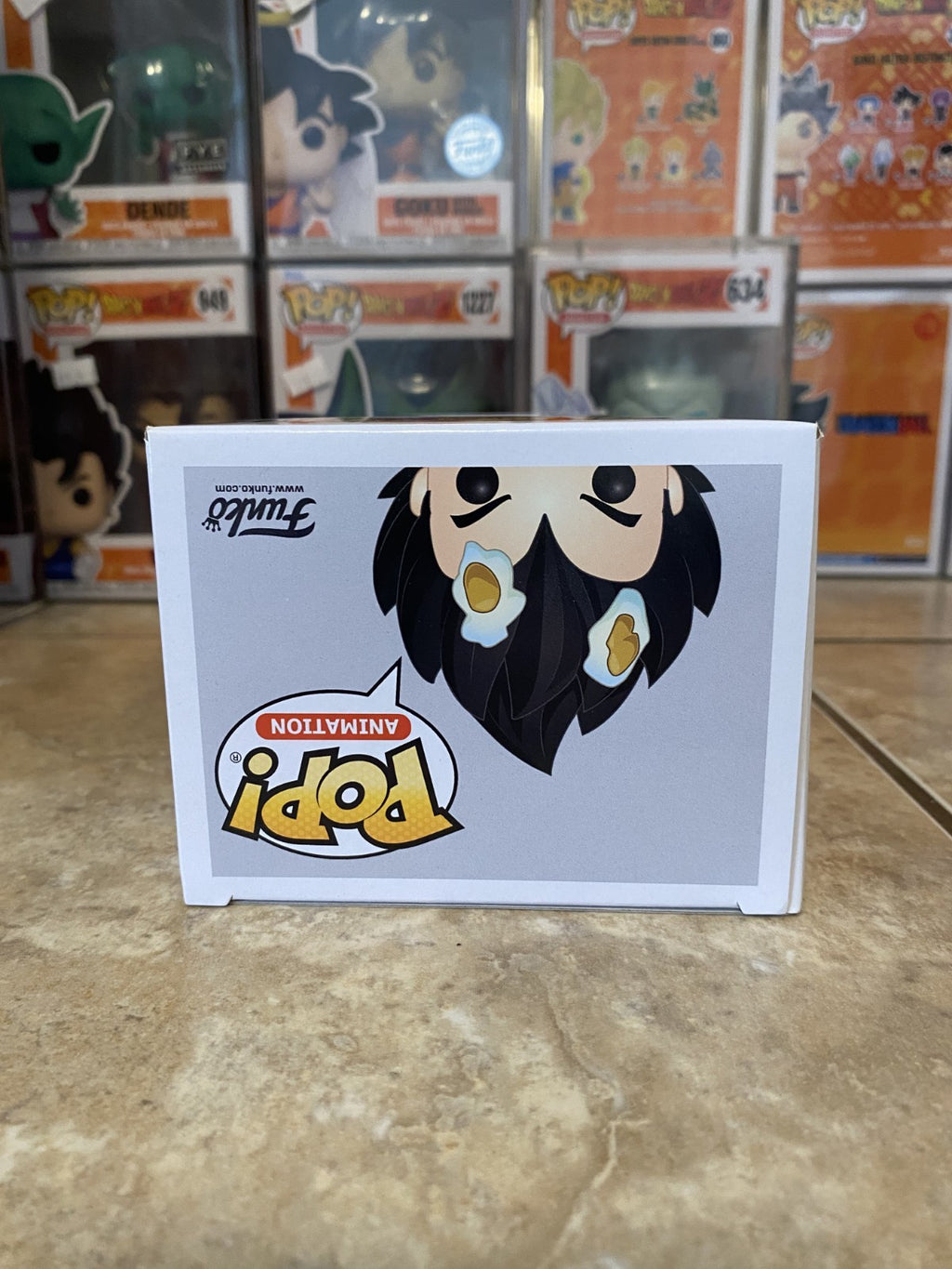 Funko Pop! Dragon Ball Super #849 Vegeta Hot Topic Exclusive w Protector