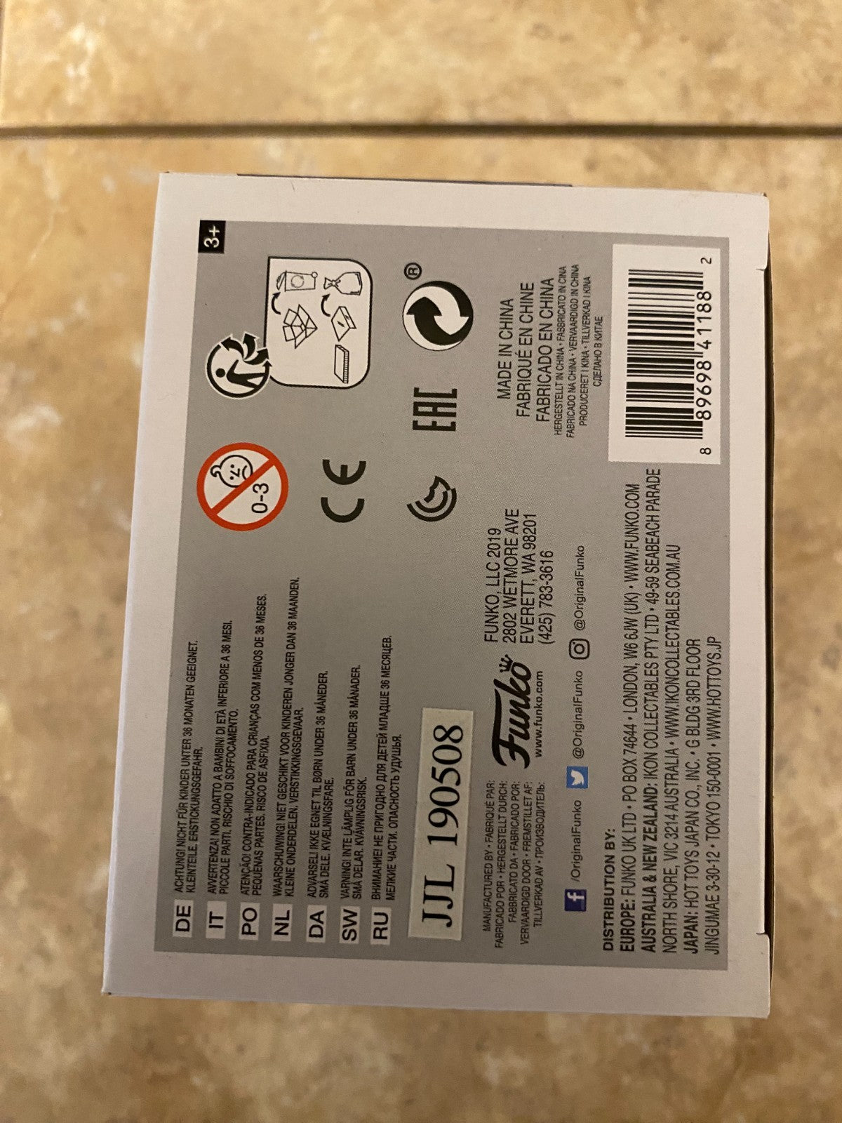 Funko Pop! Vinyl: Blue-Eyes White Dragon - Box Lunch Exclusive w Hard Protector