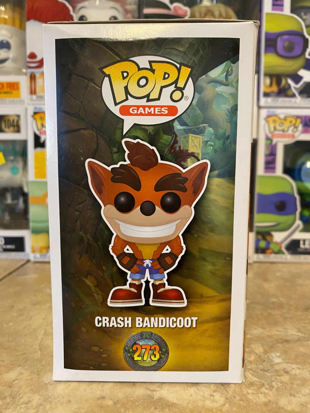 FUNKO POP! GAMES: GREY CRASH BANDICOOT # 273 LIMITED CHASE EDITION w PROTECTOR