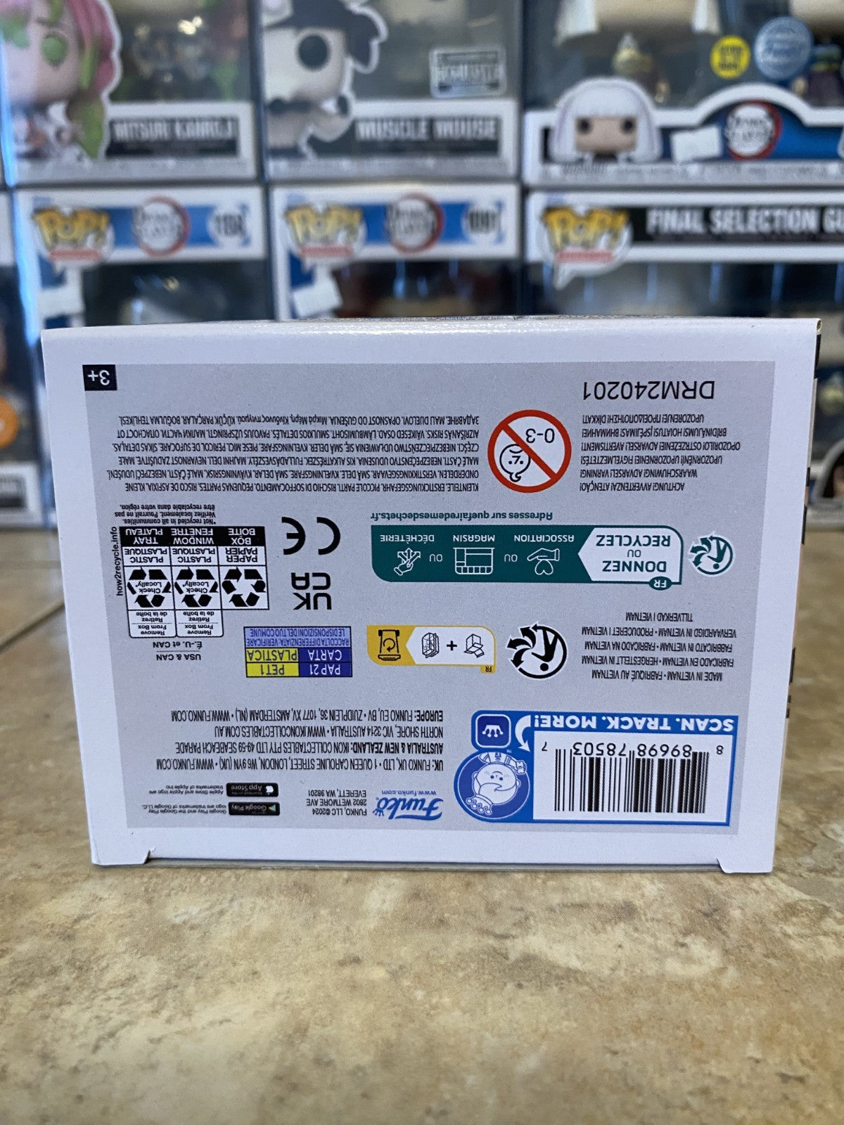 Funko Pop! Demon Slayer #1540 Hinatsuru PR Exculsive w/Box Protector