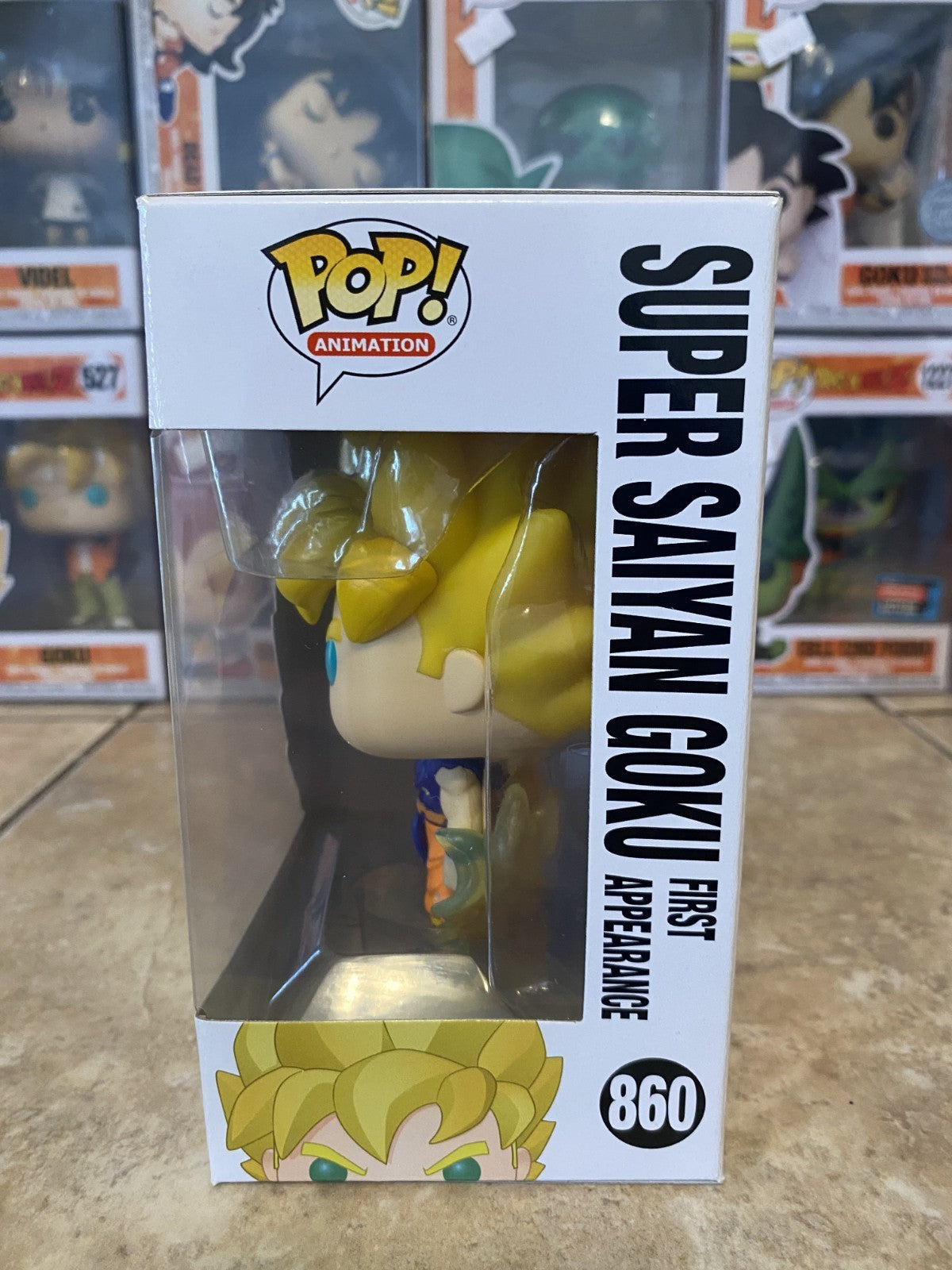 Funko Pop! Dragon Ball Super #860 Super Saiyan Goku w Protector