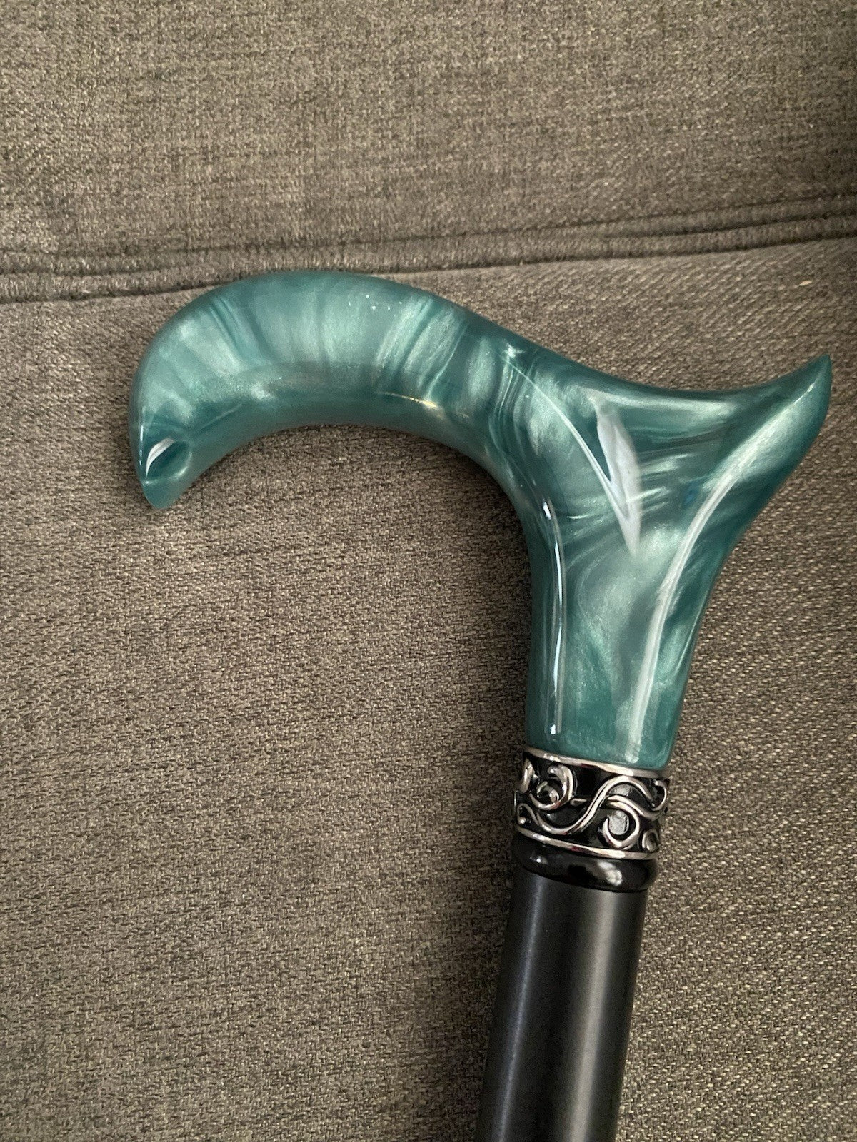 Asterom Walking Cane - Handmade, Ergonomic, 32 Inch