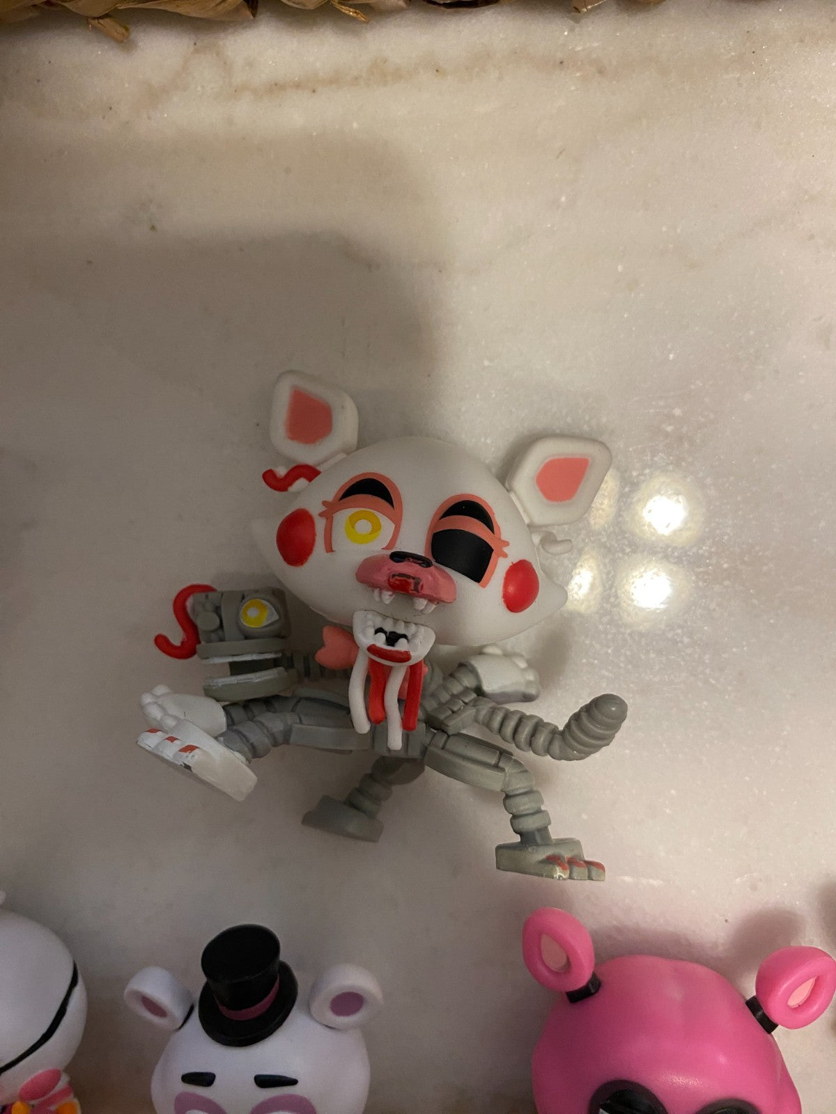 EXCLUSIVE!!! FNAF Funko Mystery Mini Lot w Rare 1/24 Mangle & Flocked Springtrap