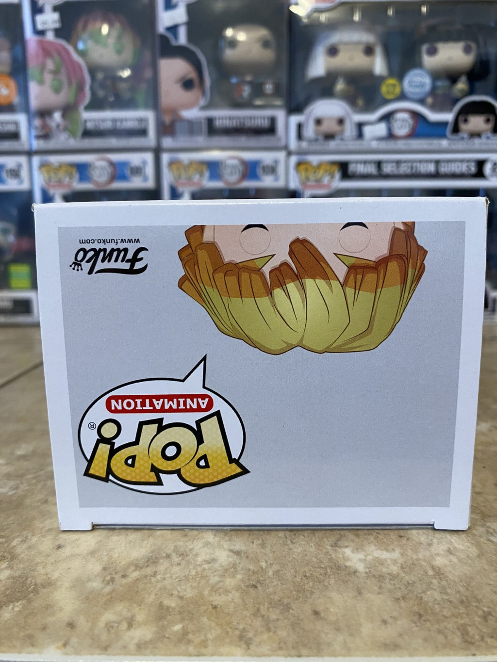 Funko Pop! Demon Slayer #869 Zenitsu Agatsuma w/Box Protector