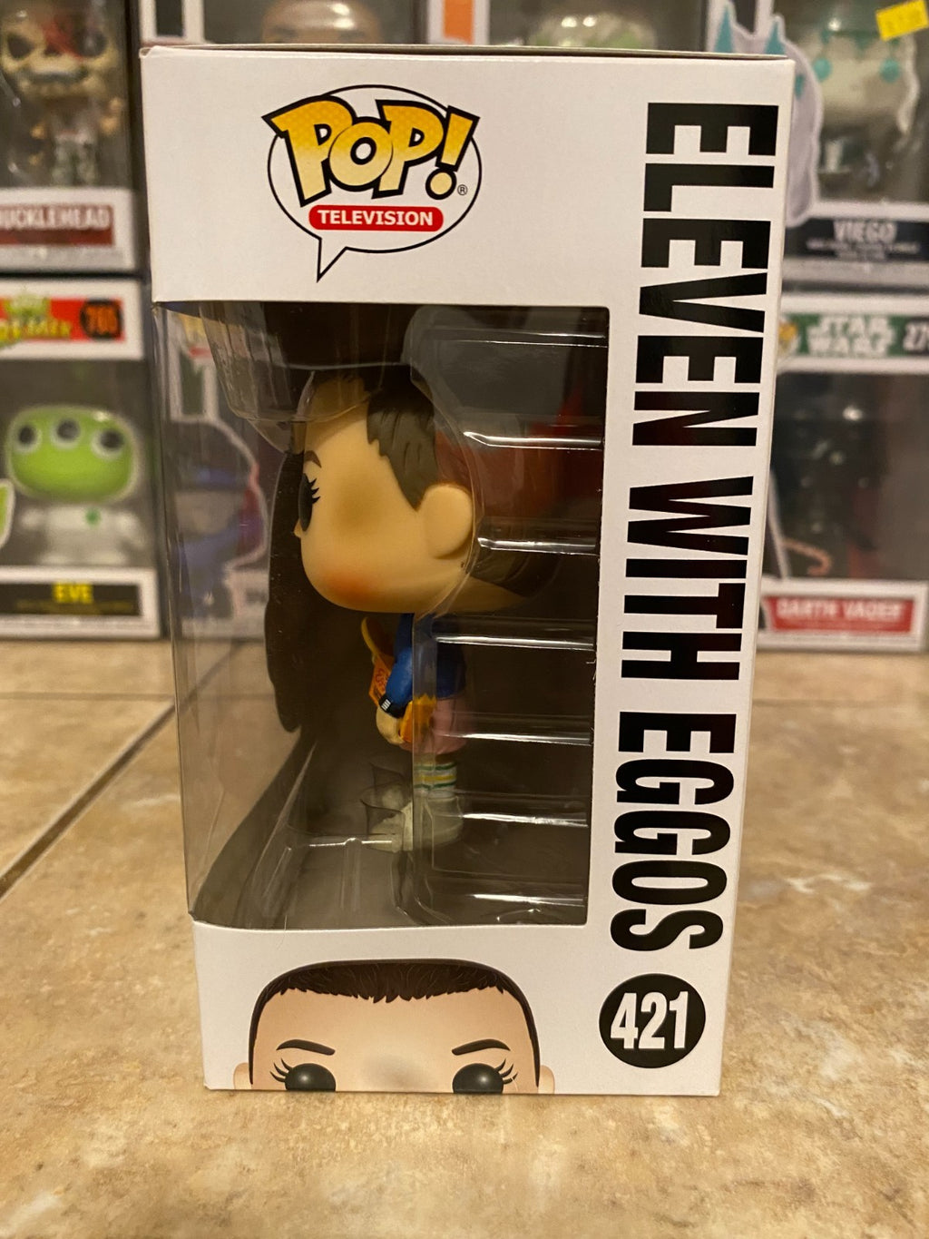 Stranger Things Eleven with Eggos # 421 Vinyl Figure Funko Pop w Protector