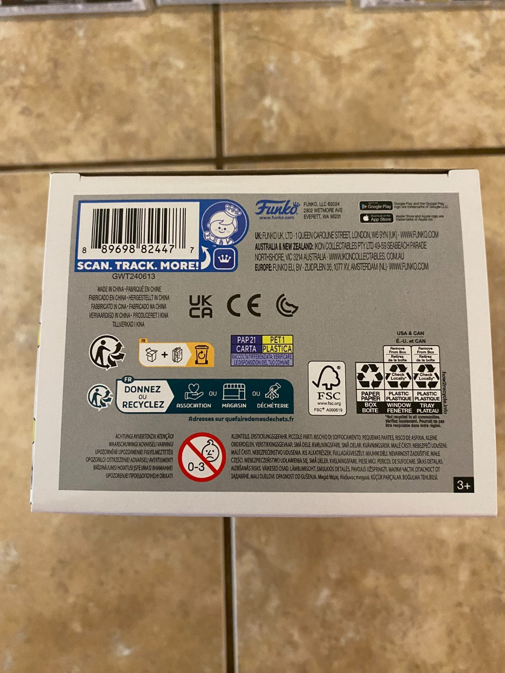 Funko Pop! Animation Bleach - White Ichigo Figure #1739 Exclusive w Protector