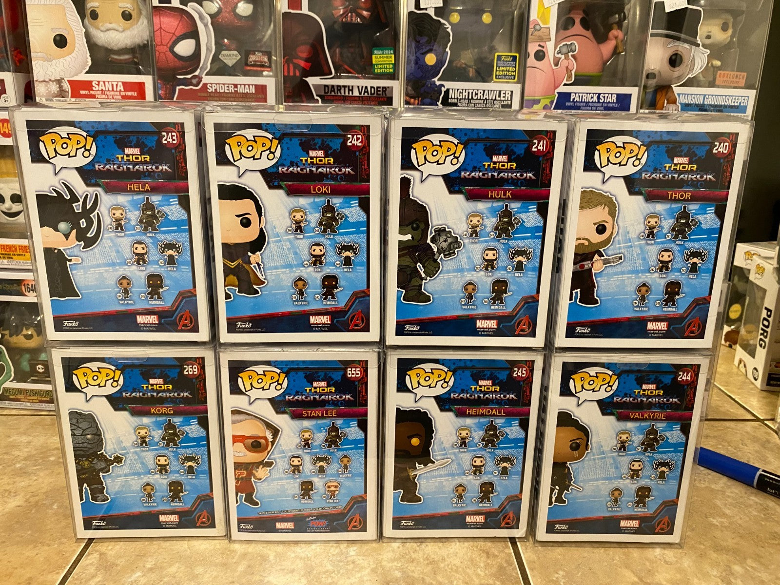 Funko Pop! Thor Ragnarok Full (8pc Common) Set w Protectors