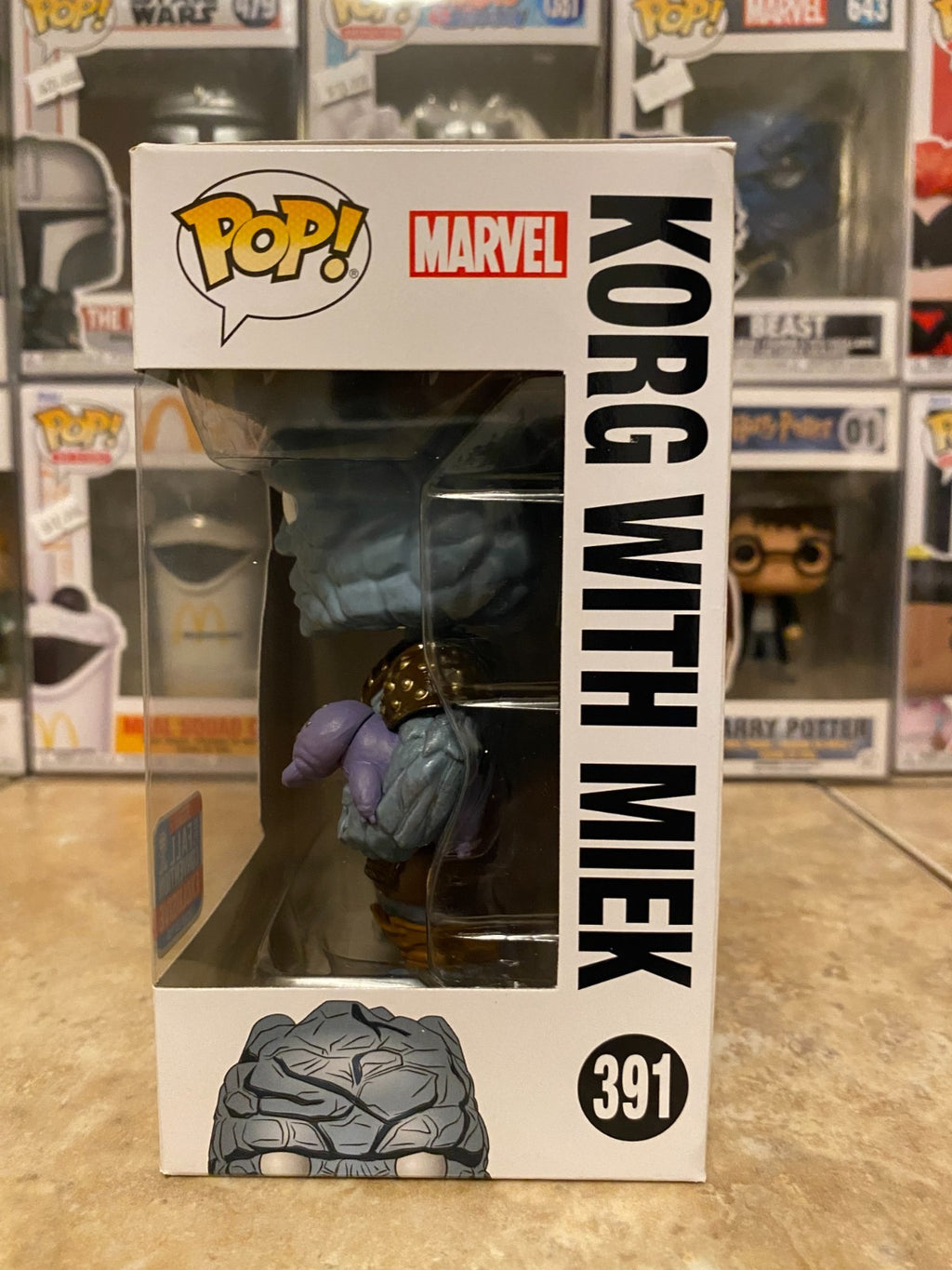 Funko Pop Thor Ragnarok Korg w  Miek 2018 Fall Convention Marvel 391 w Protector