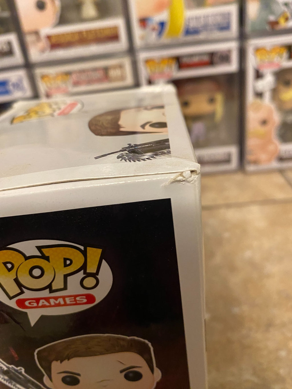 Funko Pop! Games: JD Fenix #114 GLOW Best Buy Vinyl Figure DAMAGED BOX