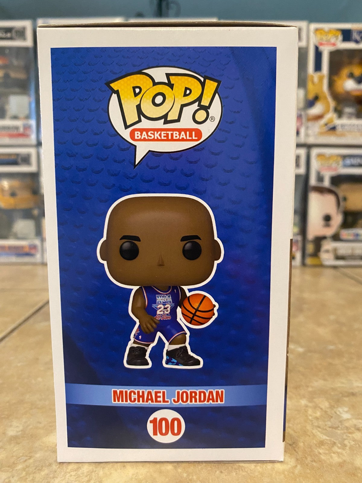 Funko Pop! Vinyl: Michael Jordan - Funko (Exclusive) #100 w Protector