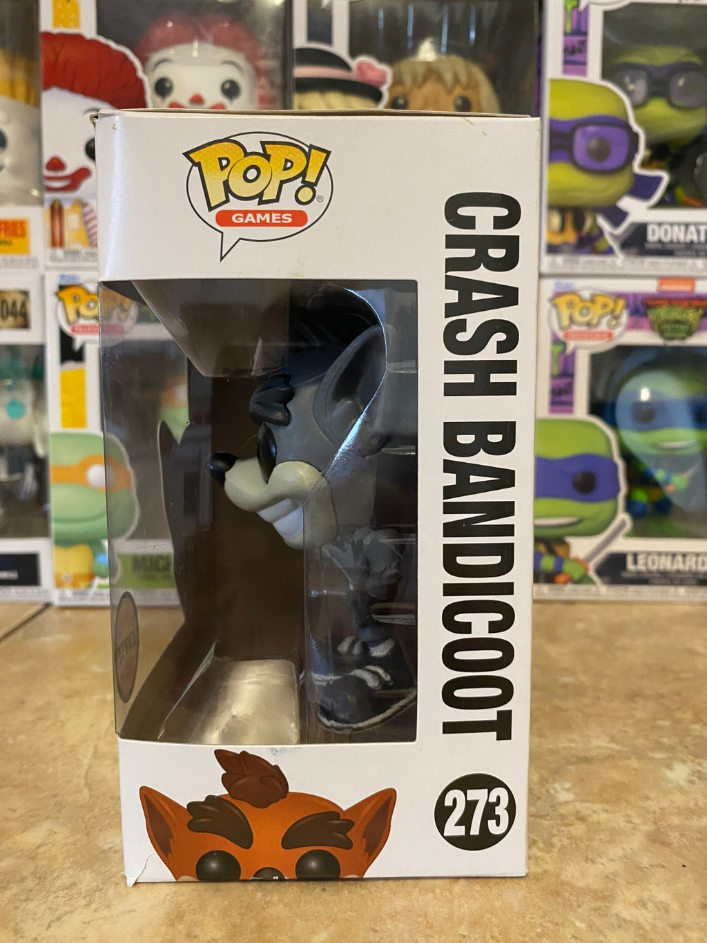 FUNKO POP! GAMES: GREY CRASH BANDICOOT # 273 LIMITED CHASE EDITION w PROTECTOR