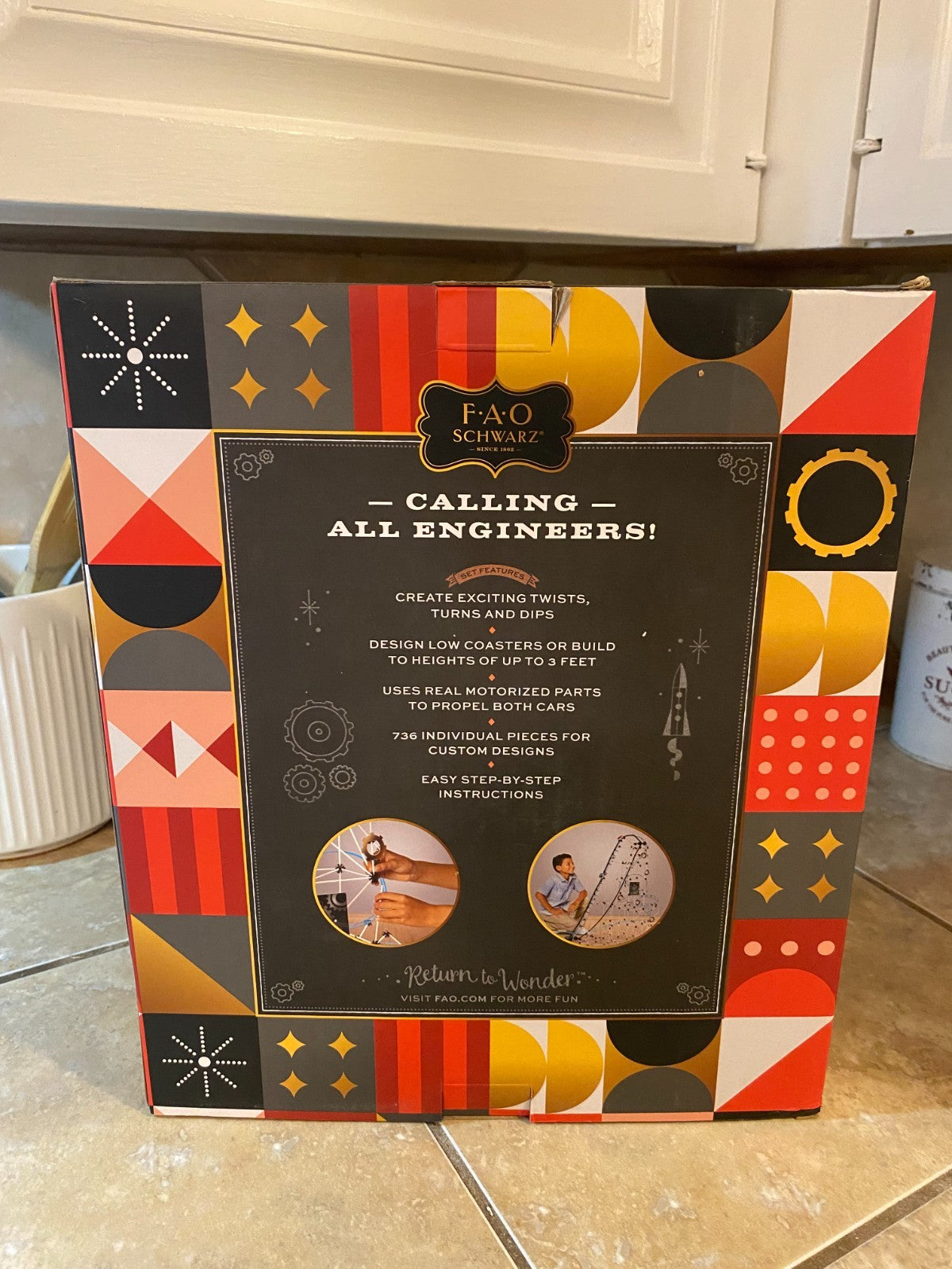 FAO Schwarz Build-A-Coaster Construction Set - 736 Piece