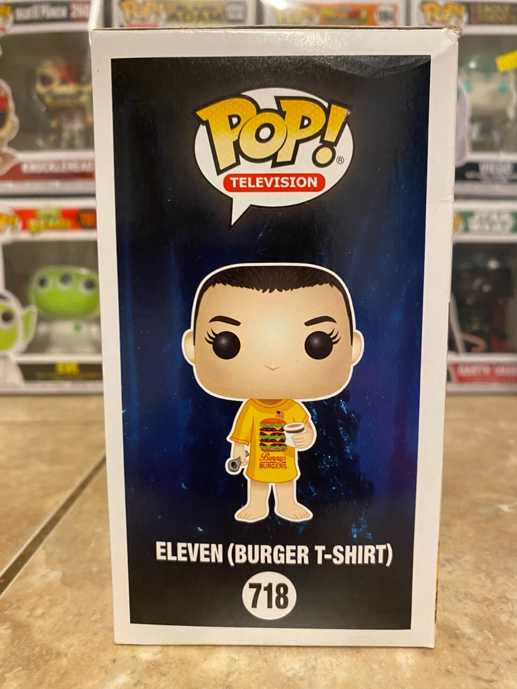 Pop! TV: Stranger Things Eleven in Burger T-Shirt #718 Figure Funko w Protector
