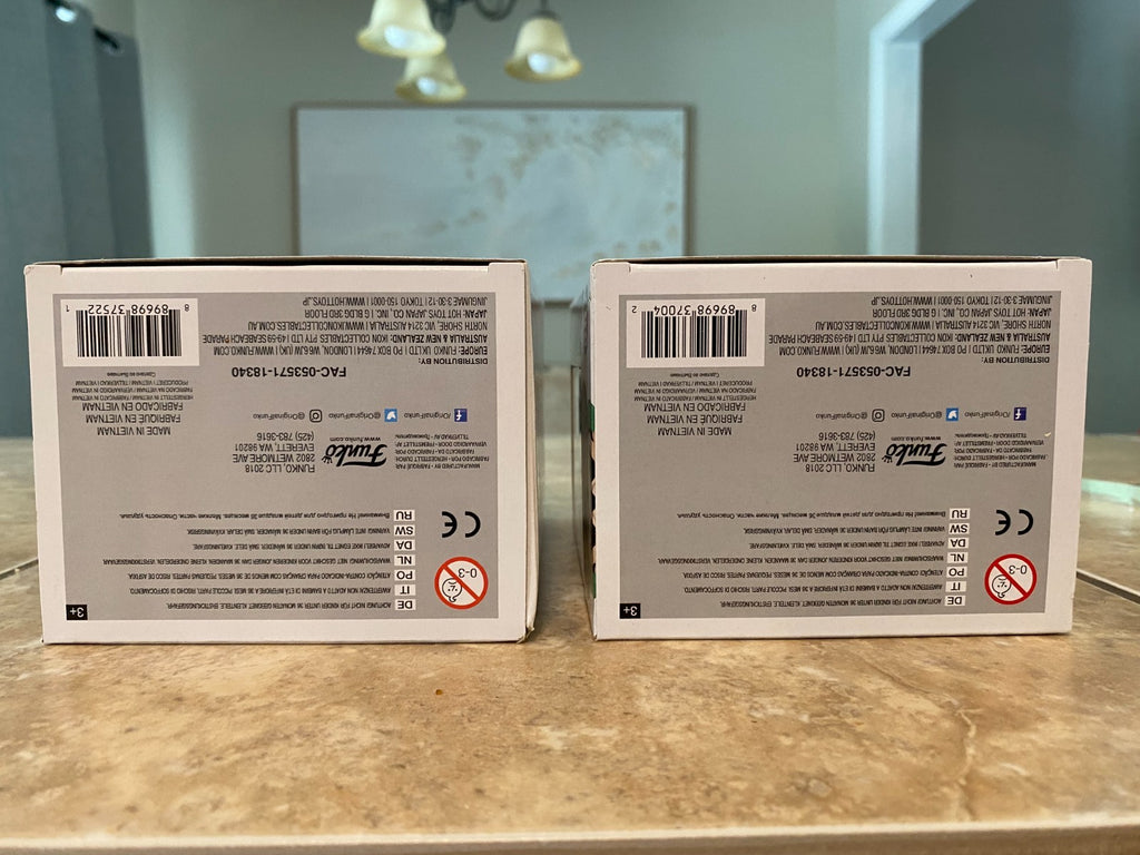 Funko Gamer Disney Mickey & Minnie Mouse Set GameStop Exclusive w Protectors