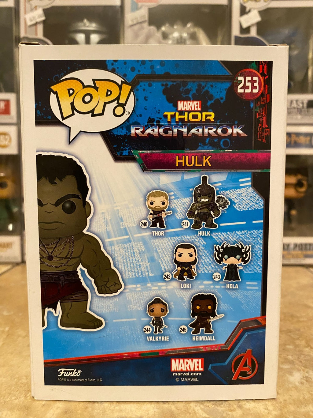 Funko Pop Marvel Thor Ragnarok Hulk 253 (2017 Fall Con) Vinyl Figure w Protector