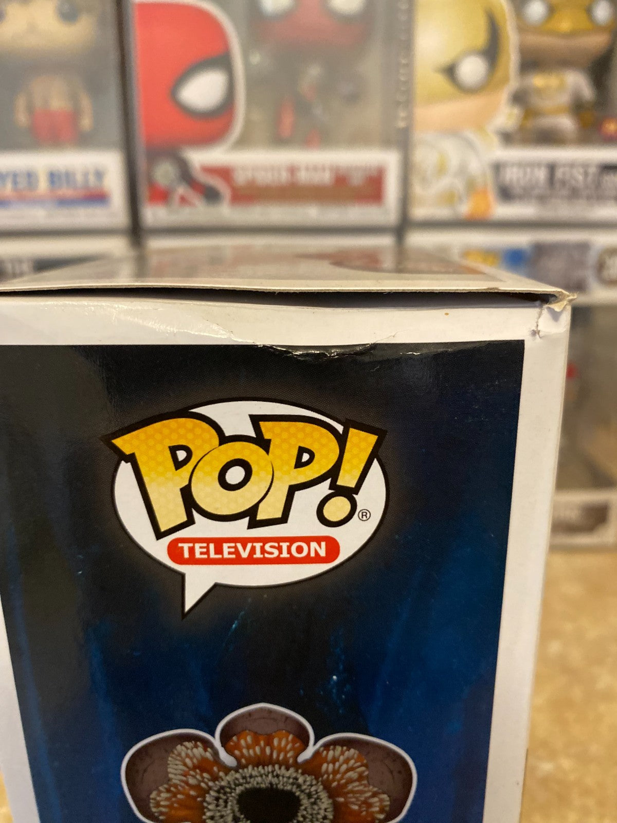 Funko Pop! Vinyl: Stranger Things - Demogorgon (Dart) #601 w Protector