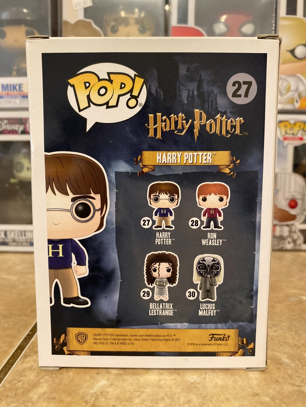 Funko Pop! Harry Potter - Harry Potter (in Sweater) - Hot Topic w Protector