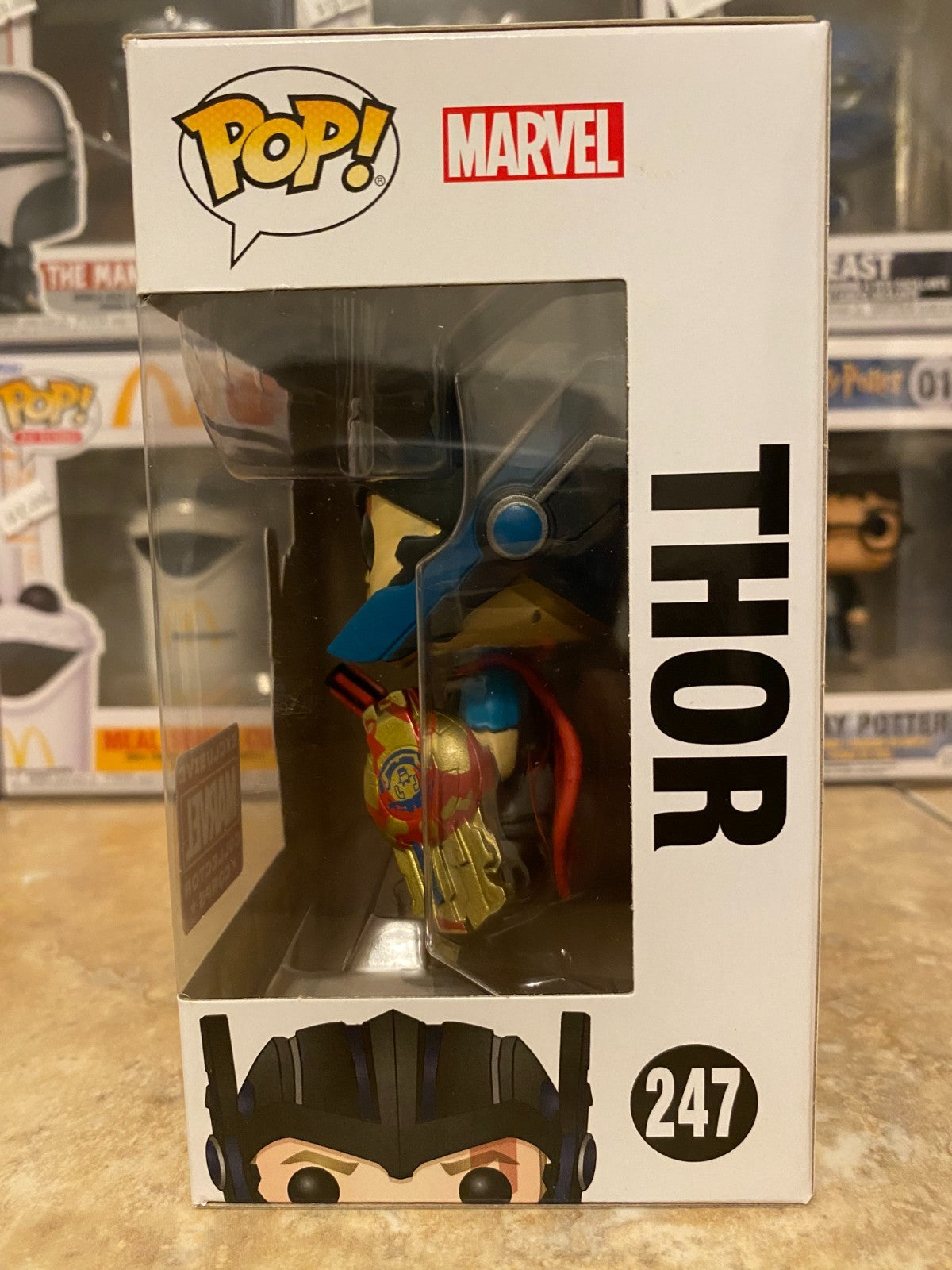 Funko Pop! Vinyl Thor #247 Marvel Ragnarok Collector Corps Exclusive w Protector