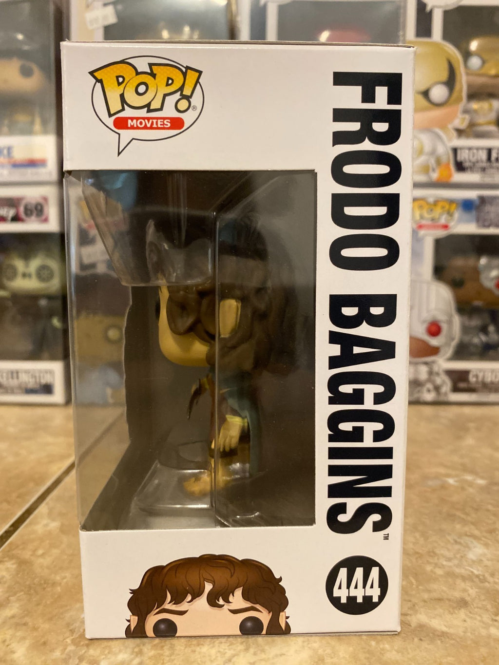 Funko Pop! Vinyl: The Lord of the Rings - Frodo Baggins #444 w Protector