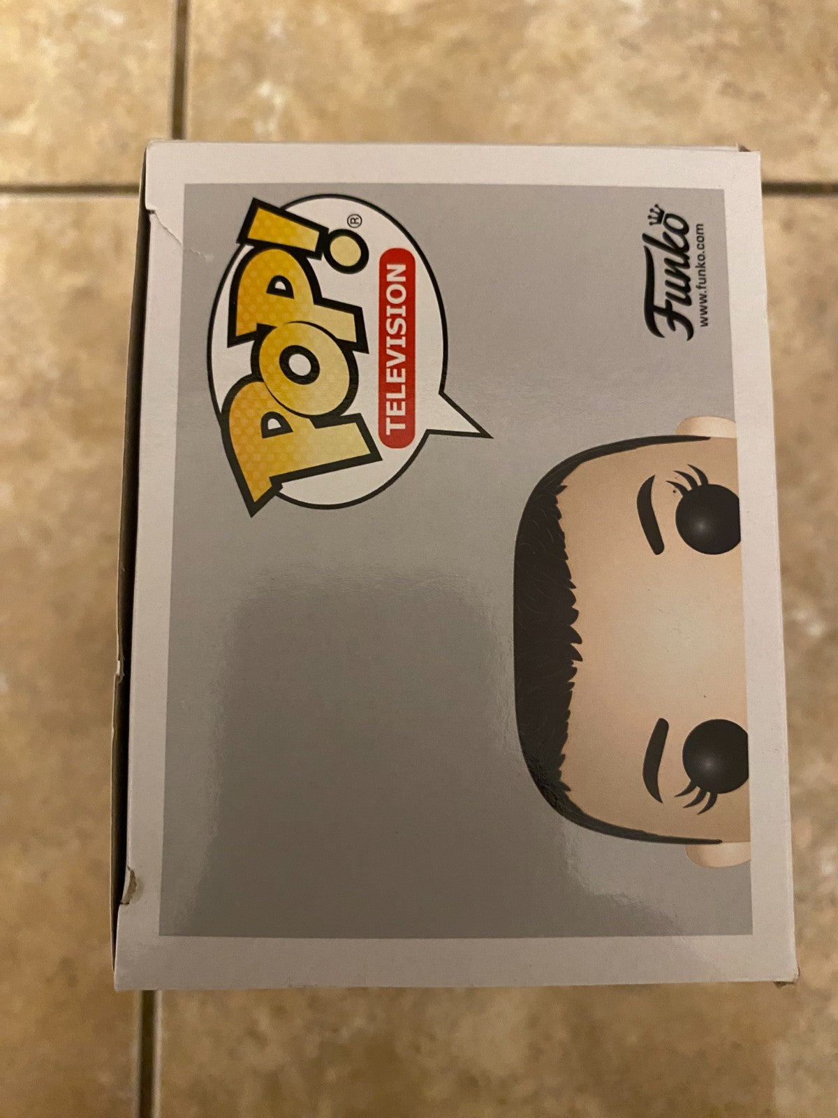 Pop! TV: Stranger Things Eleven in Burger T-Shirt #718 Figure Funko w Protector