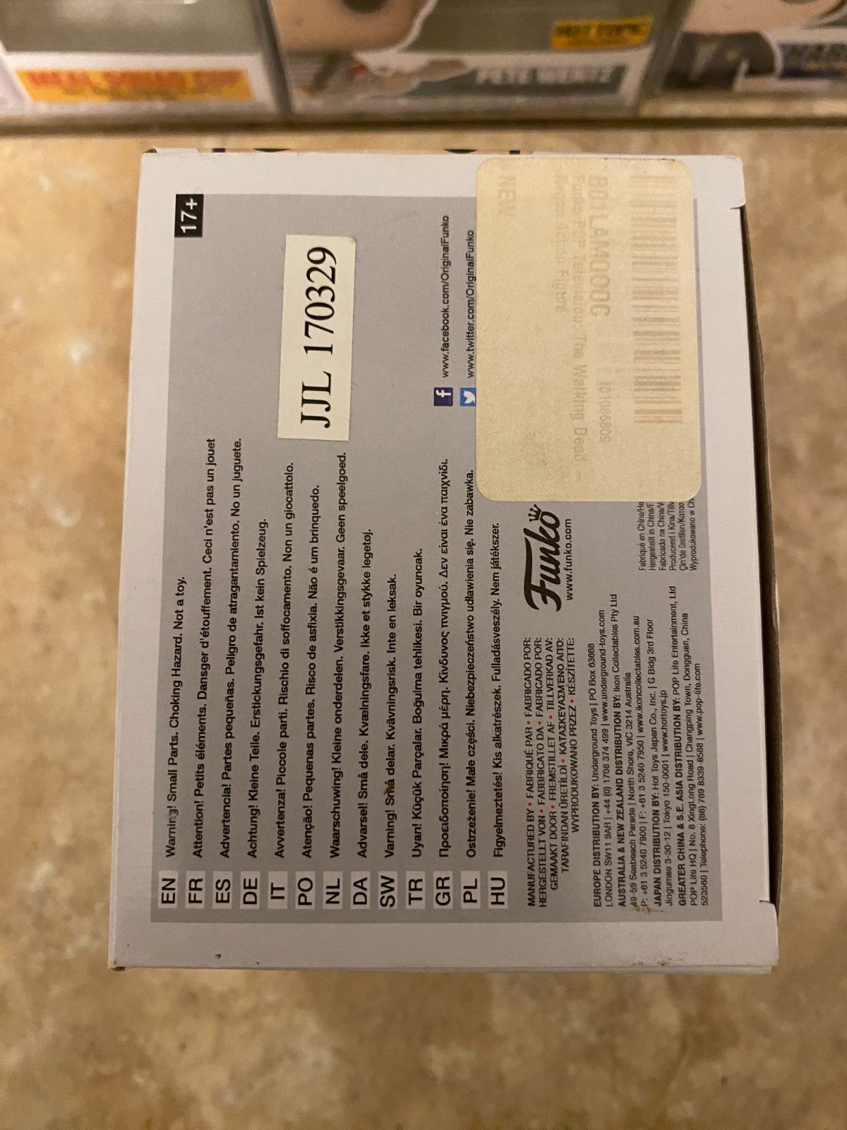 Vaulted Funko Pop! Vinyl: The Walking Dead - Negan #390 w Soft Protector