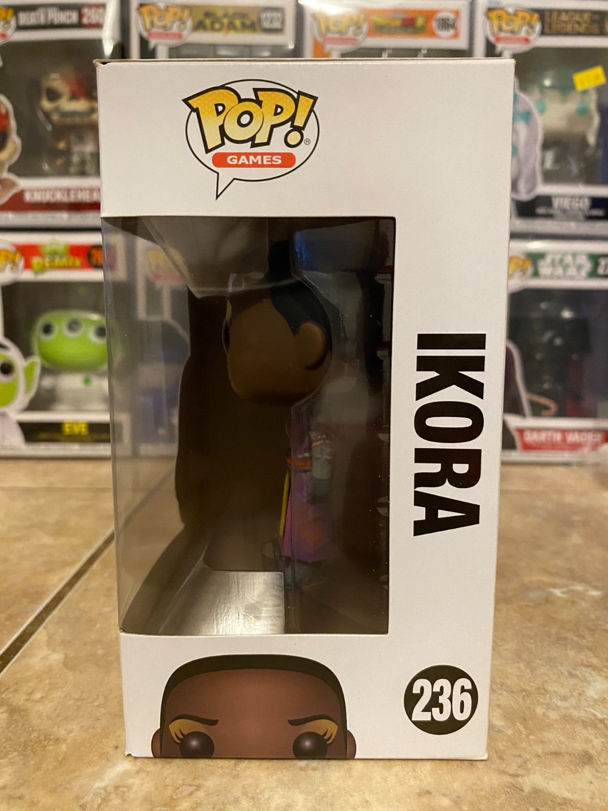 Funko Pop! Vinyl: Destiny - Ikora Rey #236 w Protector