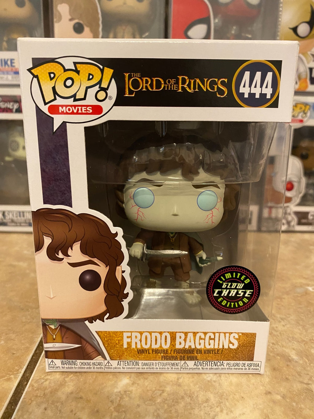 Funko Pop! FRODO BAGGINS (Glow Chase) - The Lord of the Rings - 444 w Protector