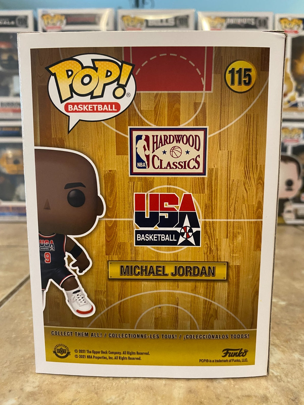 Funko Pop! NBA Michael Jordan Footlocker Family Exclusive #115 Basketball USA
