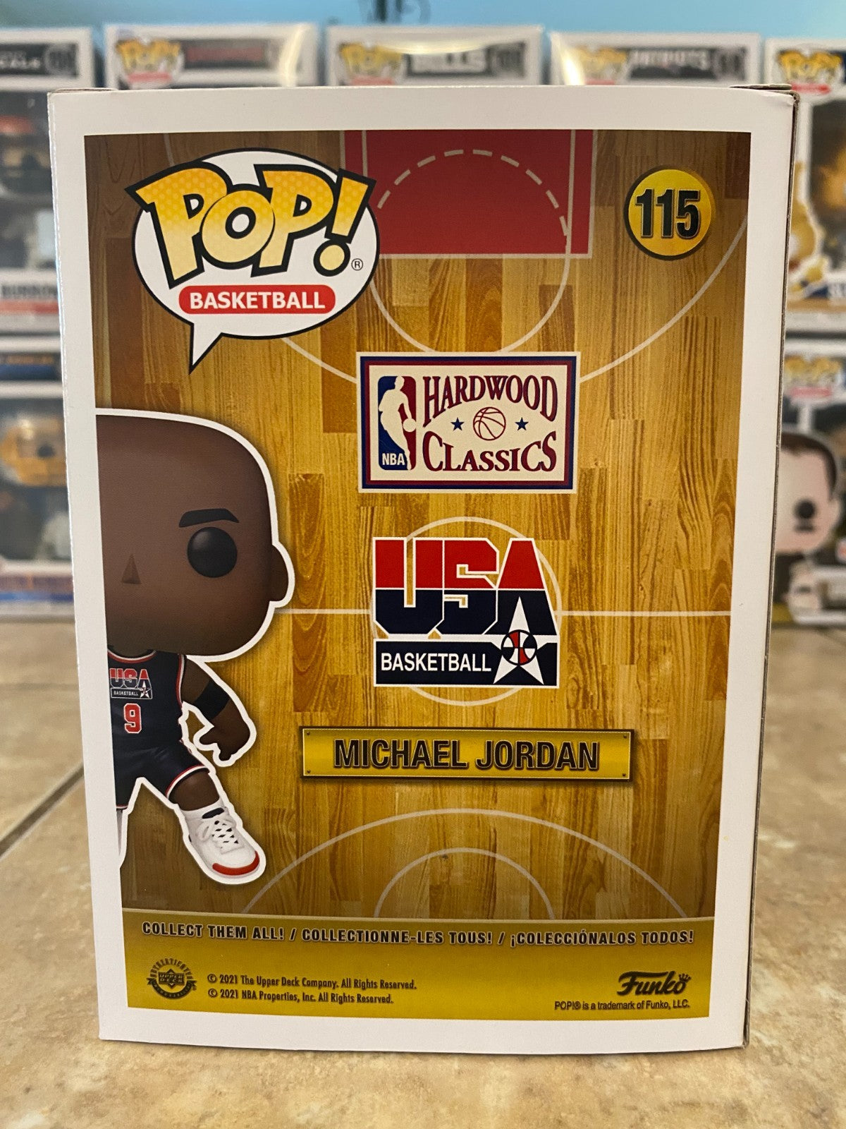 Funko Pop! NBA Michael Jordan Footlocker Family Exclusive #115 Basketball USA