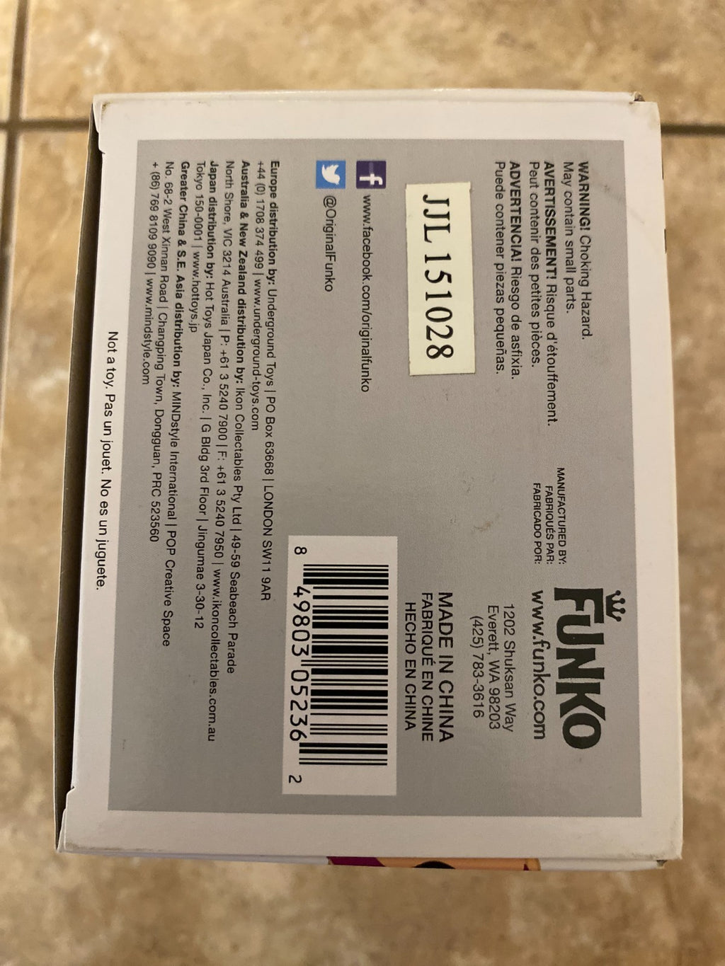 Funko Pop! Vinyl: Leela Futurama #28 Television TV Figure Vaulted w Protector