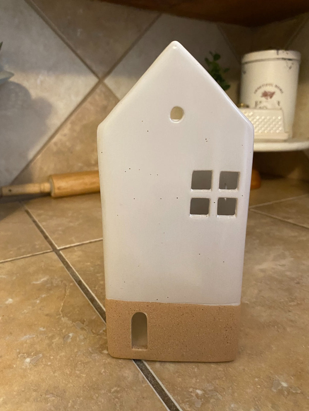 Wondershop Ceramic House-Shaped Tea Light Candle Holder