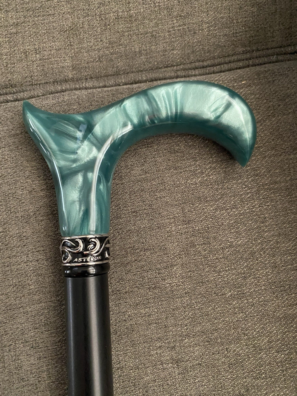 Asterom Walking Cane - Handmade, Ergonomic, 32 Inch