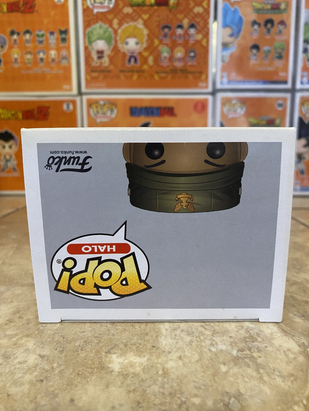 Funko Pop! Vinyl: Halo - #08 SGT Johnson w Protector