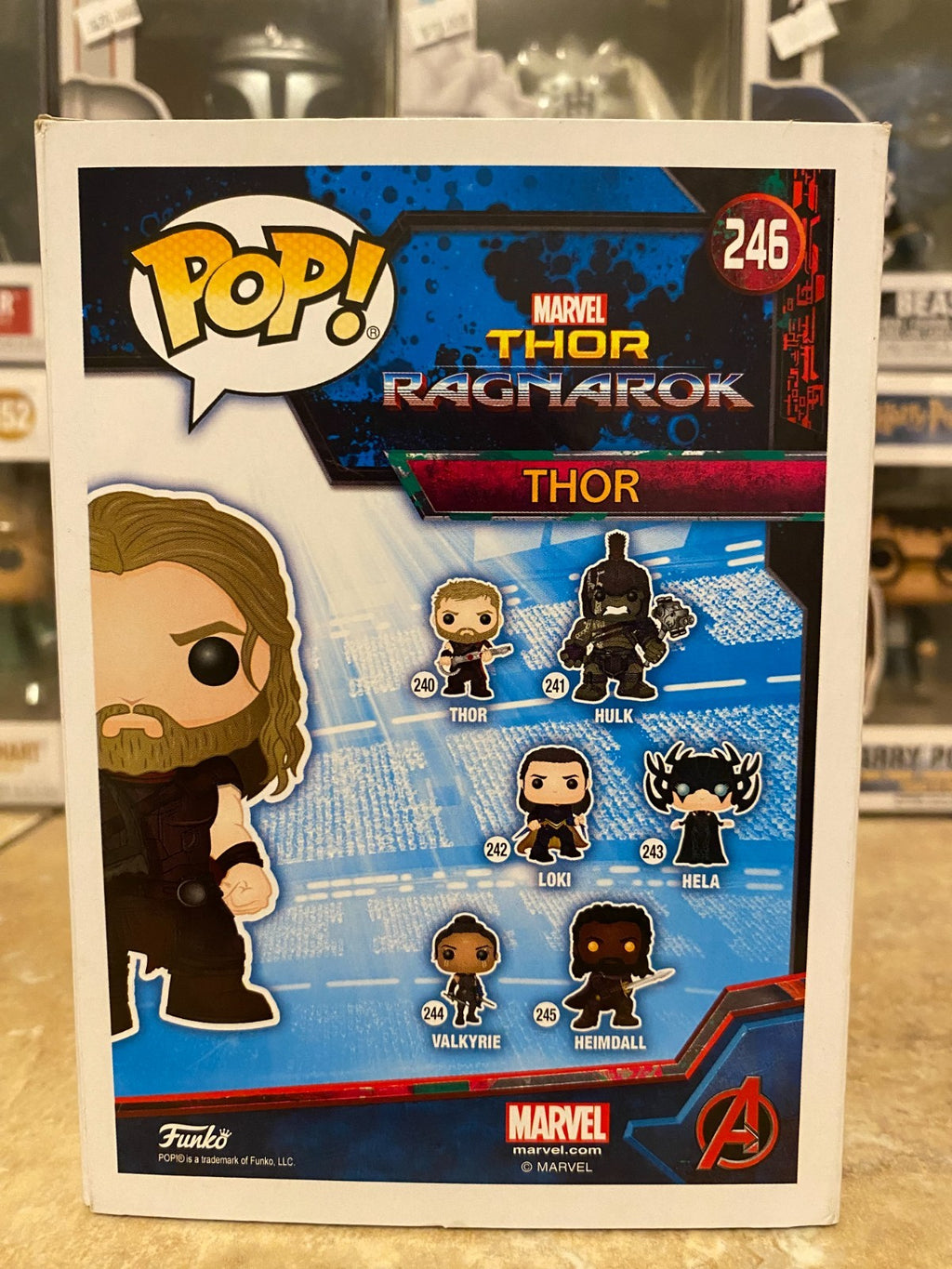 Funko Pop! Marvel - Thor (Roadworn Hero) - Hot Topic (Exclusive) 246 w Protector