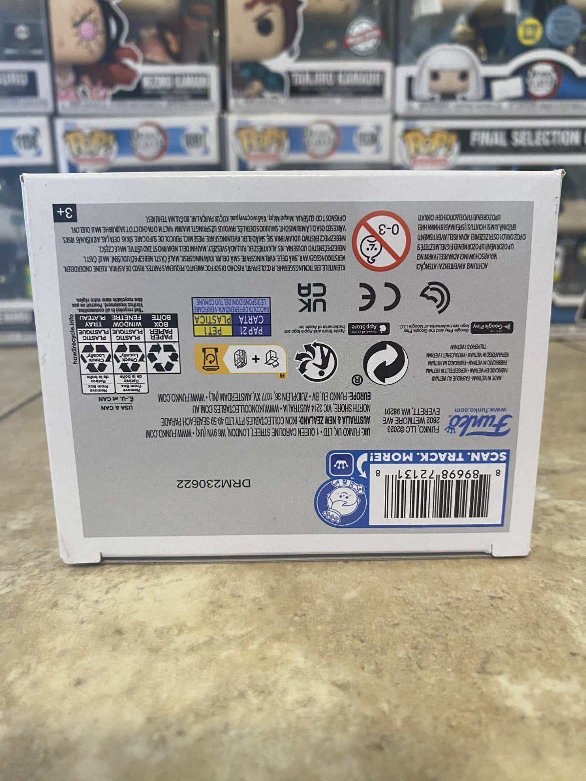 Funko Pop! Demon Slayer #1404 Sabito w/Box Protector