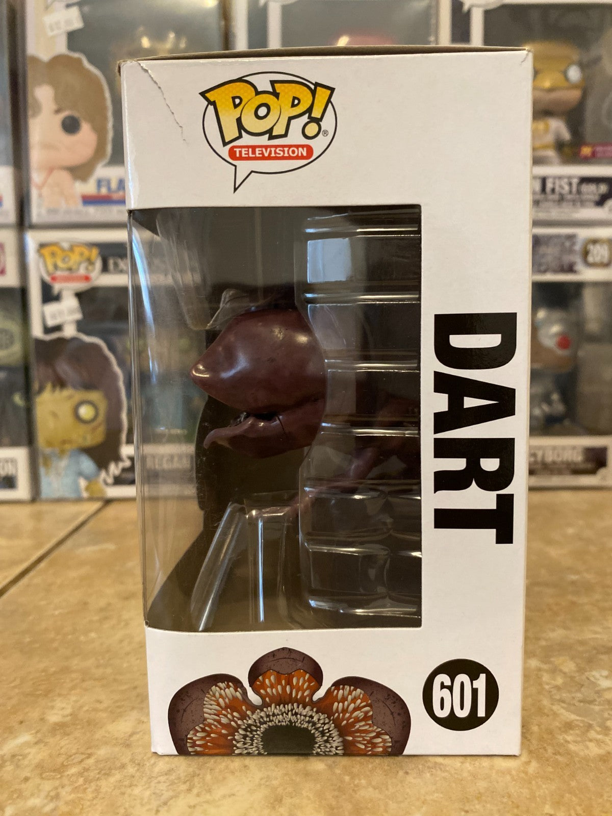 Funko Pop! Vinyl: Stranger Things - Demogorgon (Dart) #601 w Protector