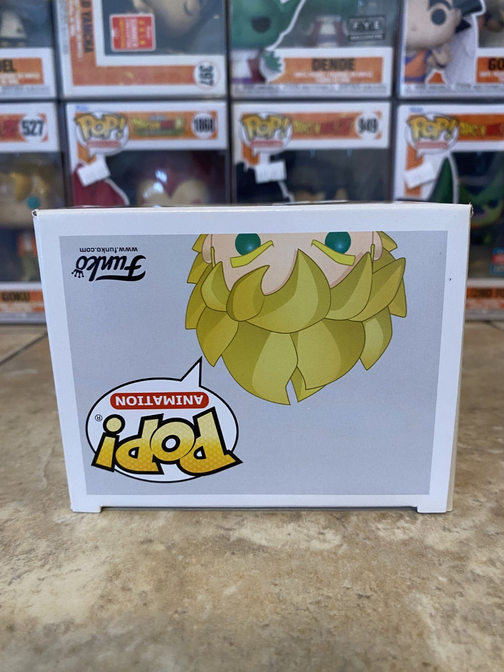 Funko Pop! Dragon Ball Super #860 Super Saiyan Goku w Protector