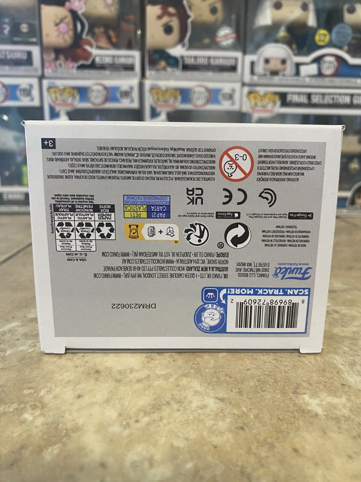 Funko Pop! Demon Slayer #1406 Genya Shinazugawa w/Box Protector