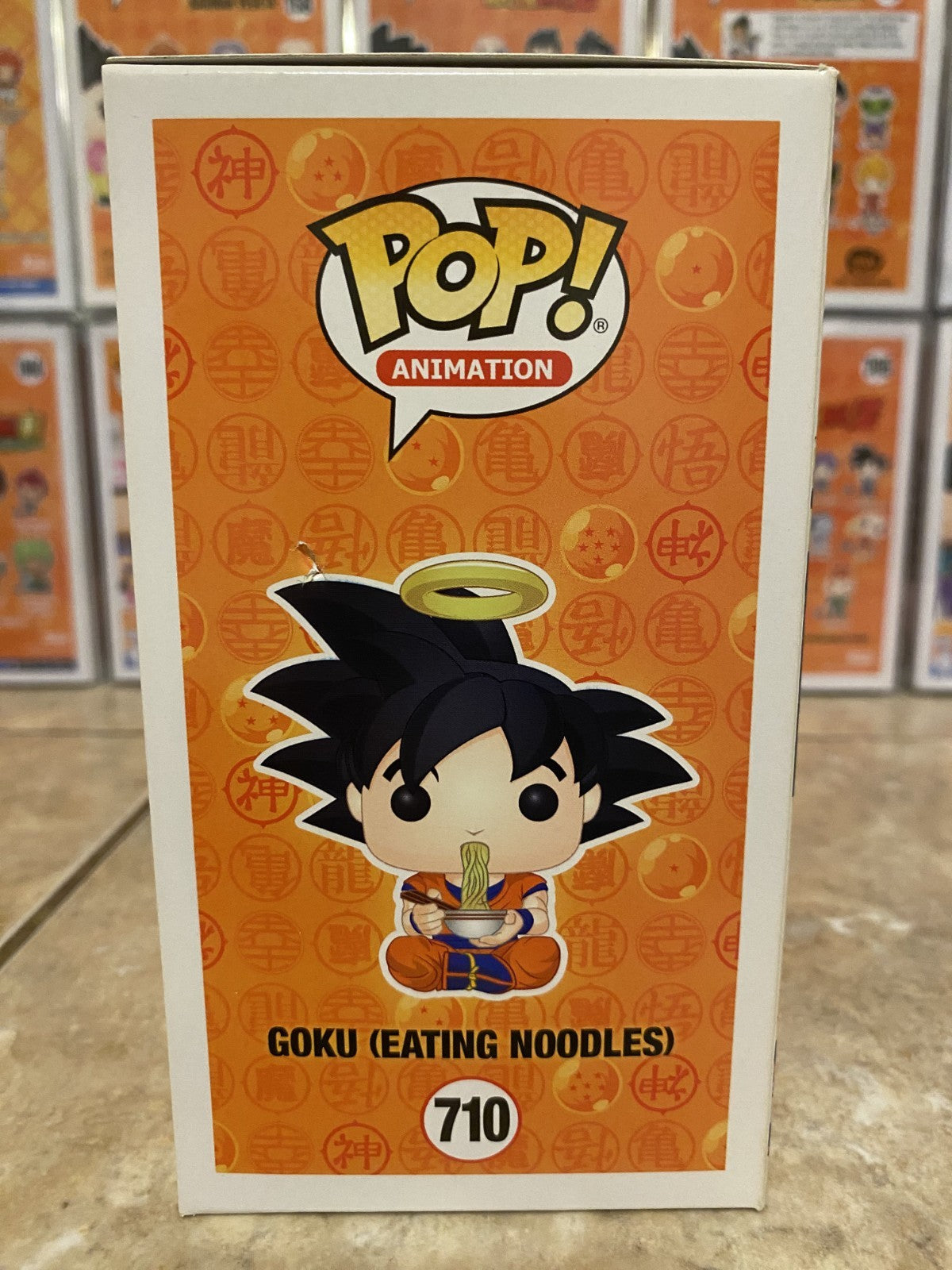 Funko Pop! Dragon Ball Z #710 Goku (Eating Noodles) SE w Protector