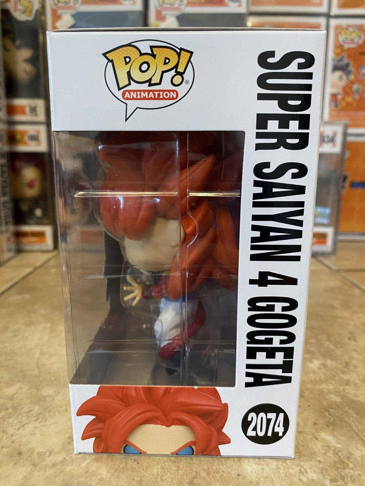 Funko Pop! Dragon Ball Z #2074 Super Saiyan 4 Gogeta w Protector