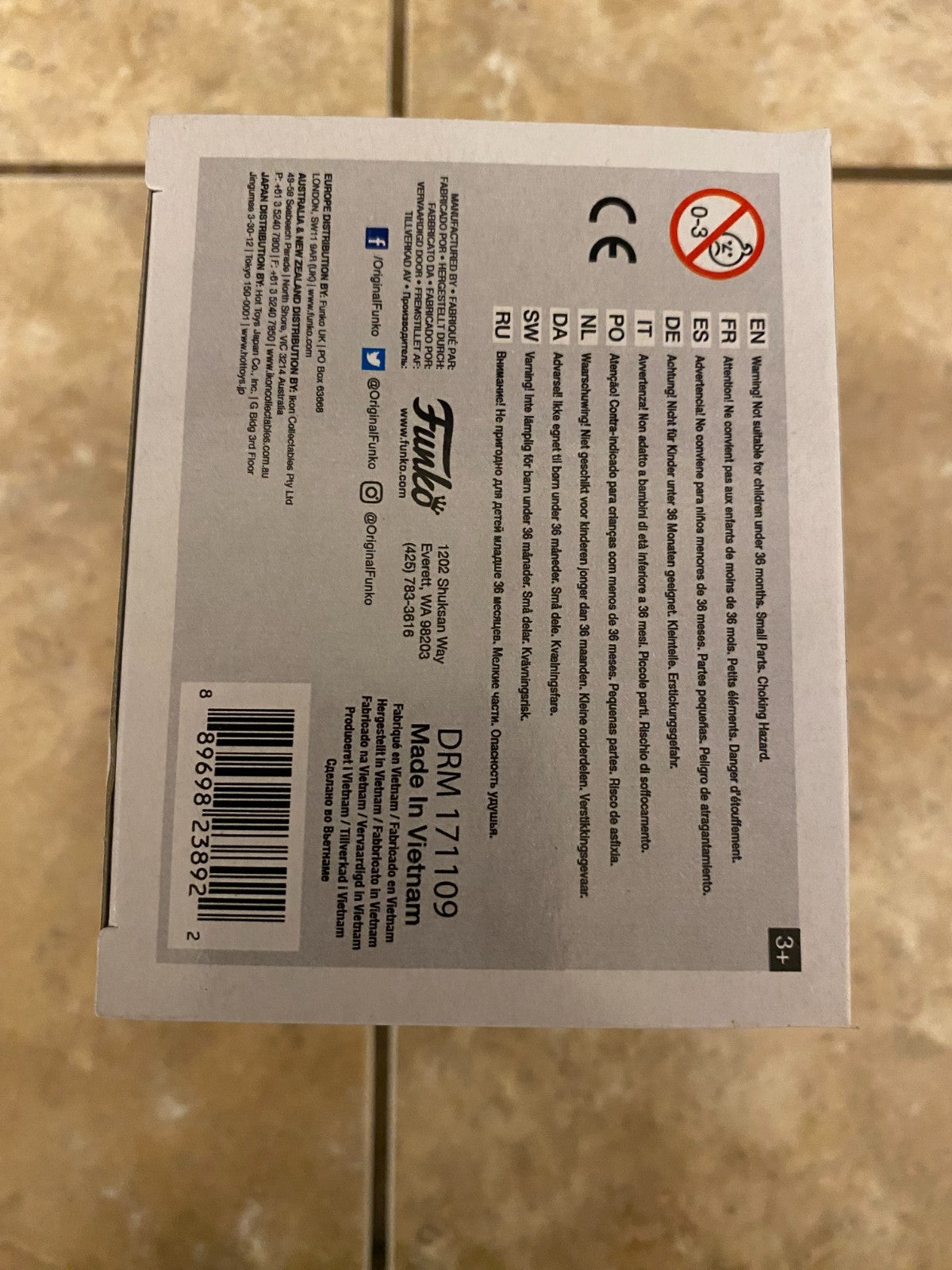 Funko Pop! Anime #331 Sailor Moon Crisis Outfit Box Lunch Exclusive w Protector