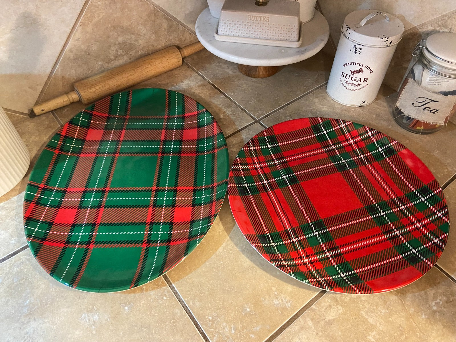 Certified International Christmas Plaid Melamine Platter Set Multicolor