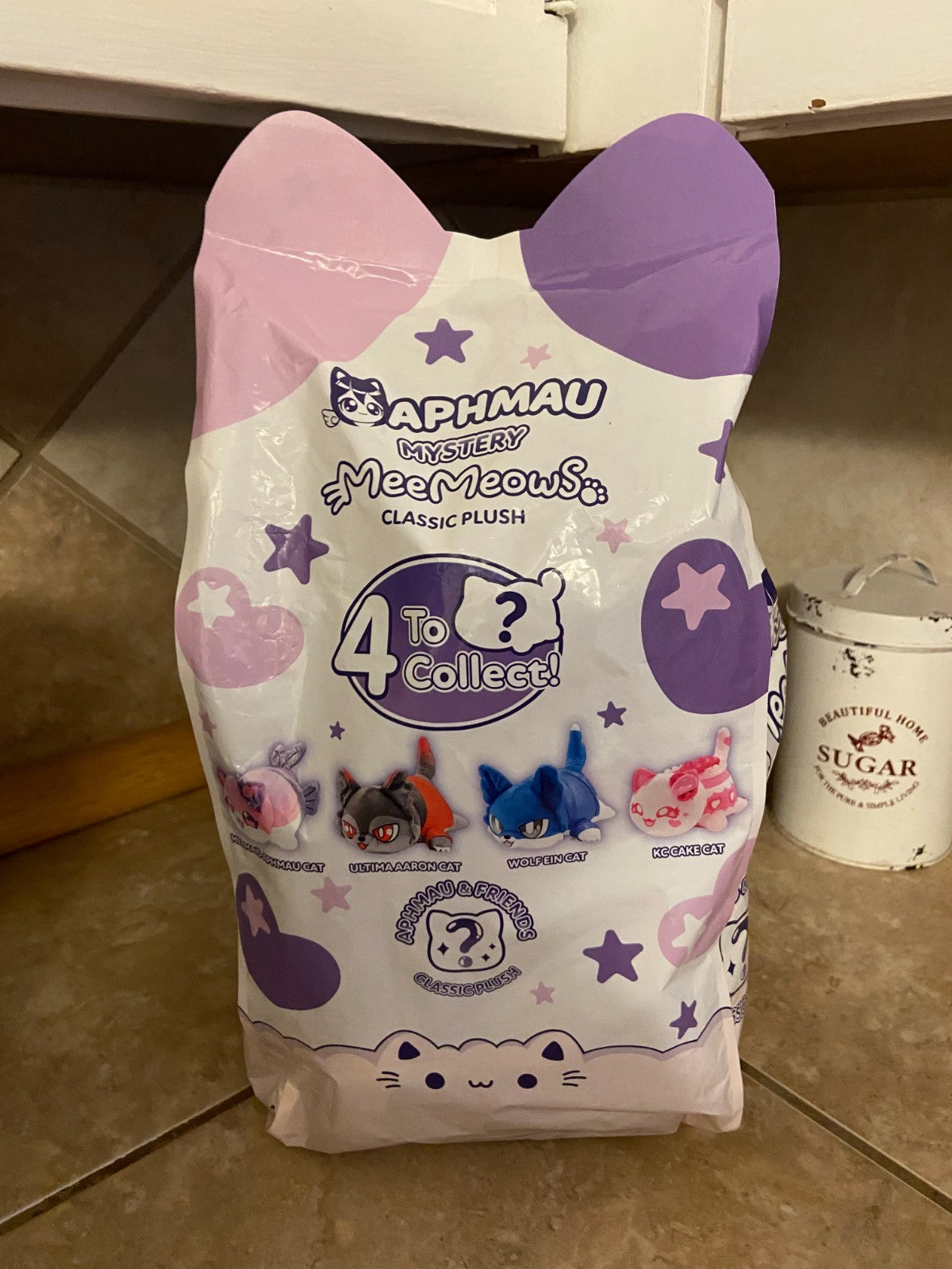 Aphmau MeeMeows 11” Classic Mystery Plush Series 2 Friends Blind Box 1 of 4 Toy