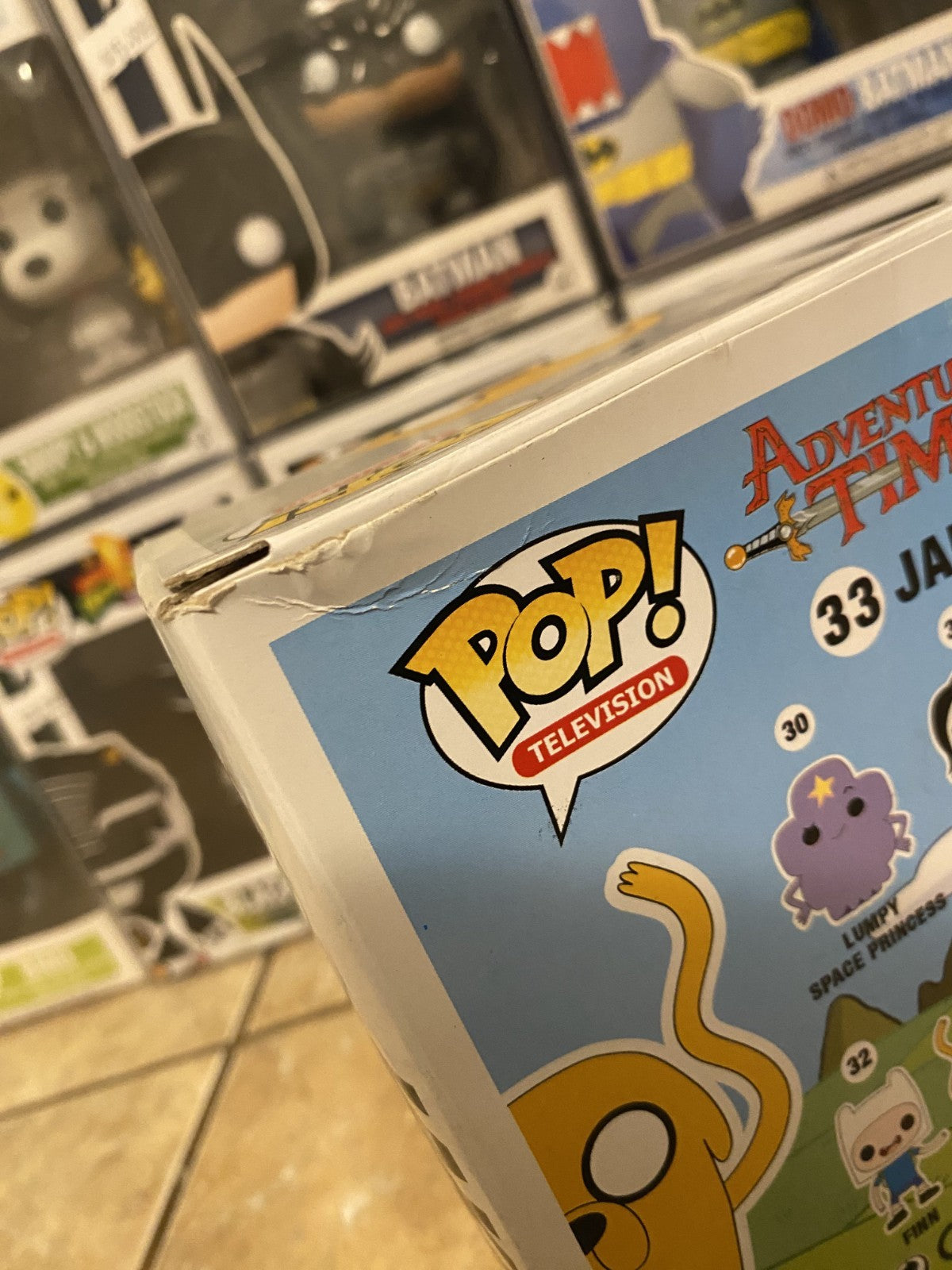 Funko Pop! Vinyl: Adventure Time - Jake the Dog #33 w/Box Protector