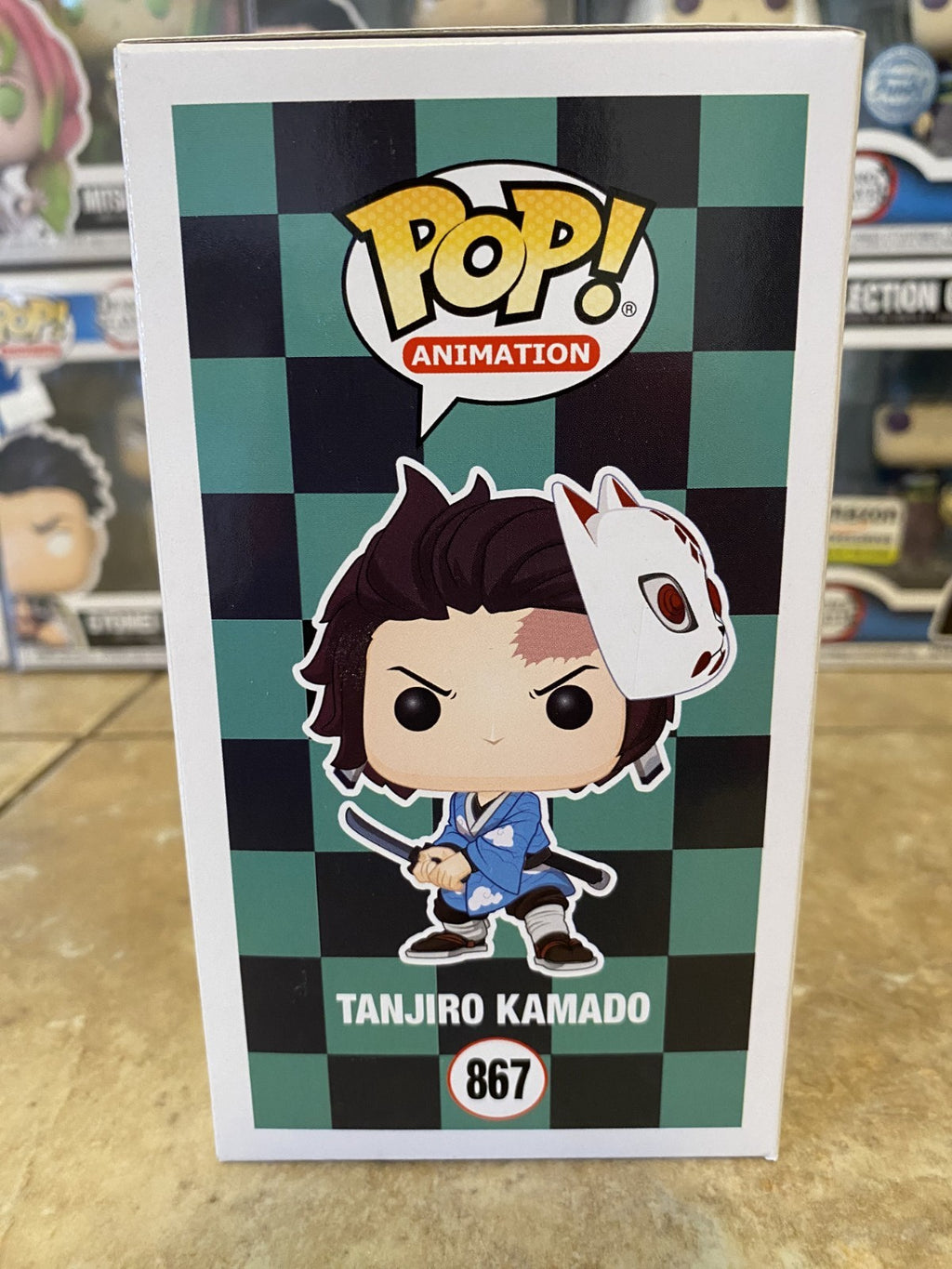 Funko Pop! Demon Slayer Tanjiro Kamado #867 Hot Topic Exclusive w/Box Protector