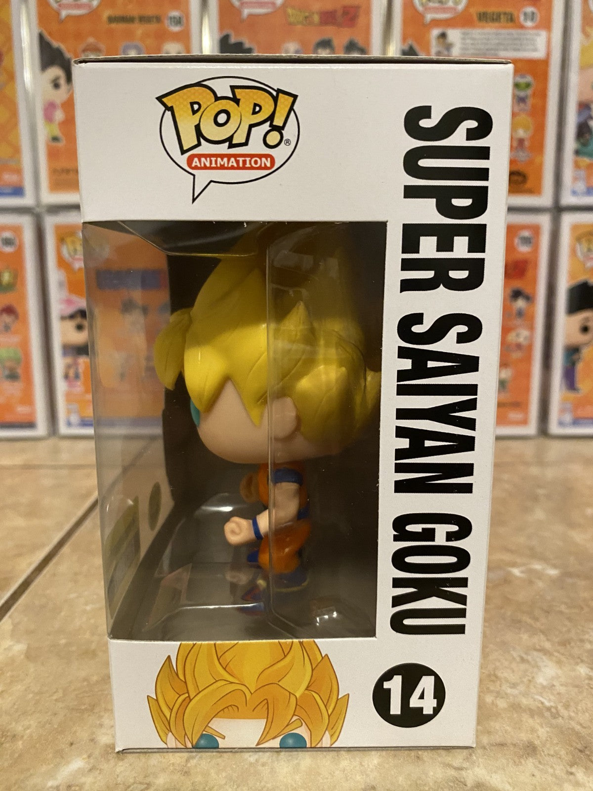 Funko Pop! Dragon Ball Z #14 Super Saiyan Goku GITD Exclusive w Protector